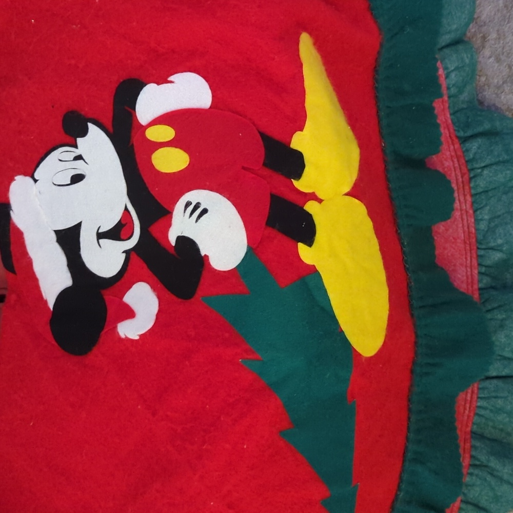 Vintage Mickey Mouse tree skirt.